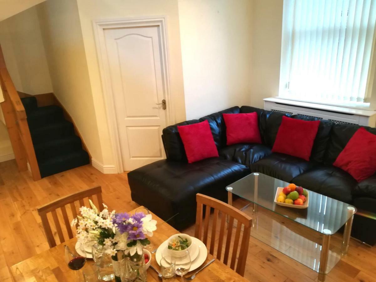 Modern, 2 Bedroom Apartment With Sofa Bed, Uplands, スウォンジー エクステリア 写真